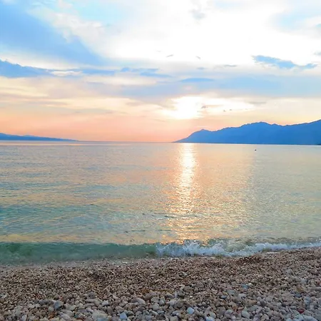 Mediteraneo アパート Baška Voda