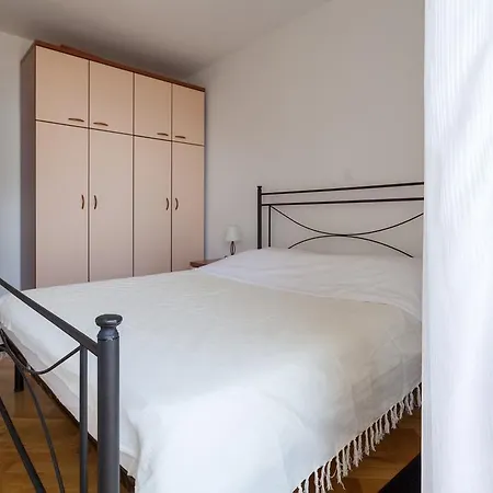 Mediteraneo Apartament